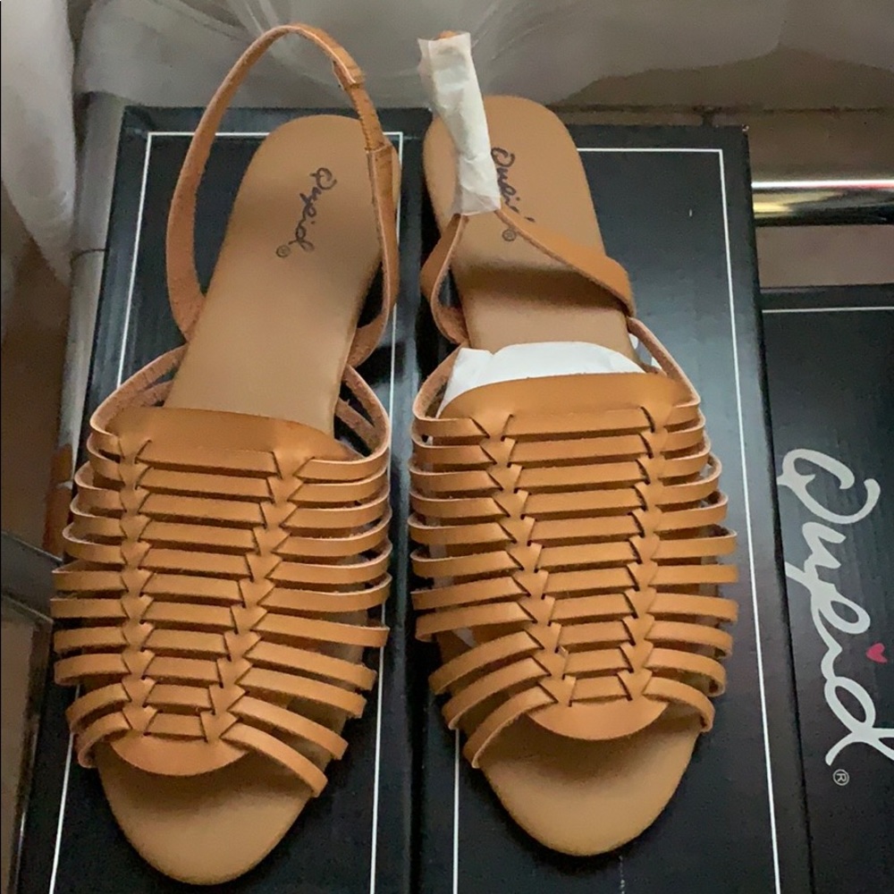 Huarache sandals tan